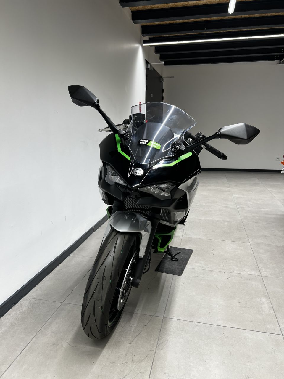 KAWASAKI Ninja 7 Hybrid 4