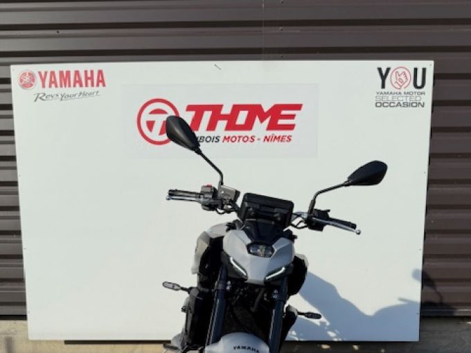 YAMAHA MT-07 (47.5CV) 4