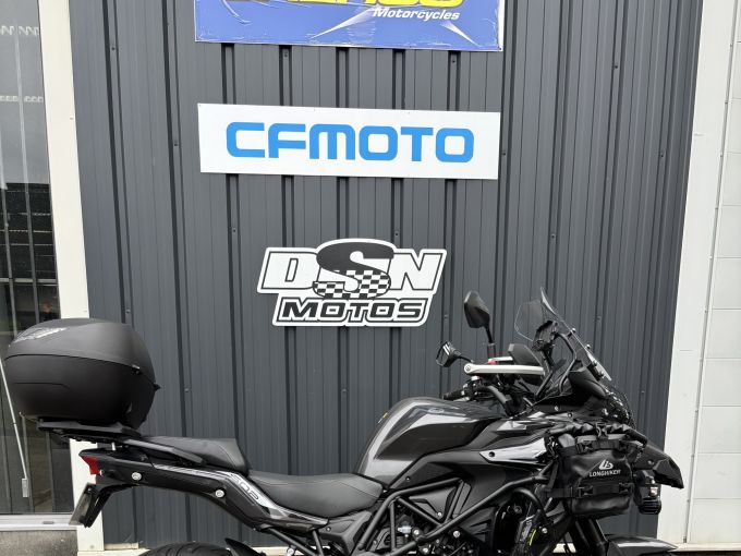 BENELLI TRK 502 4