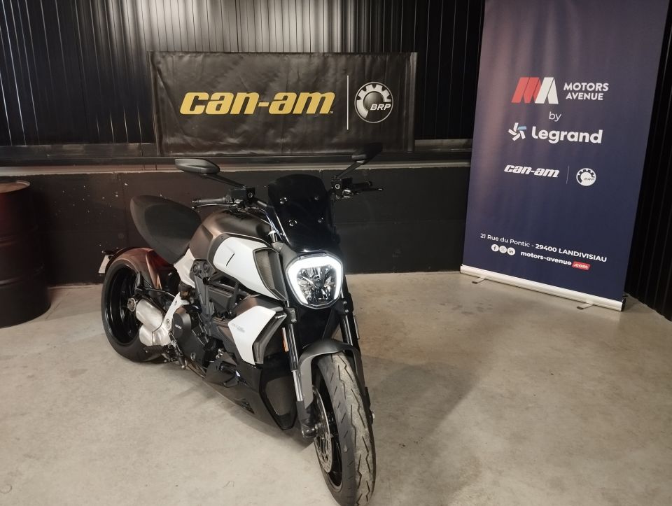 DUCATI Diavel 1260 Lamborghini 4