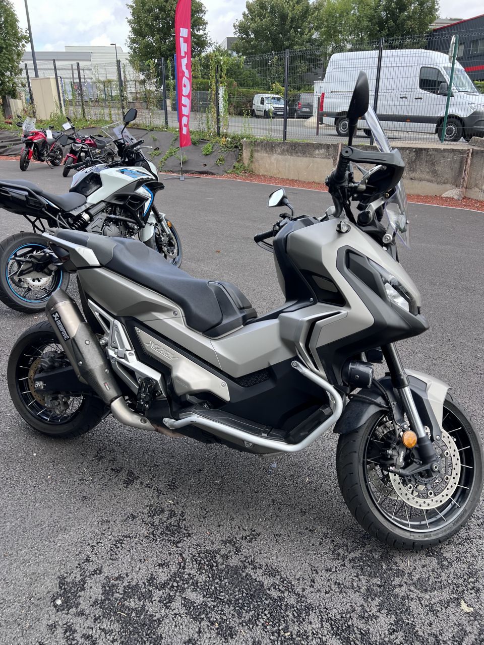 HONDA X-ADV 4