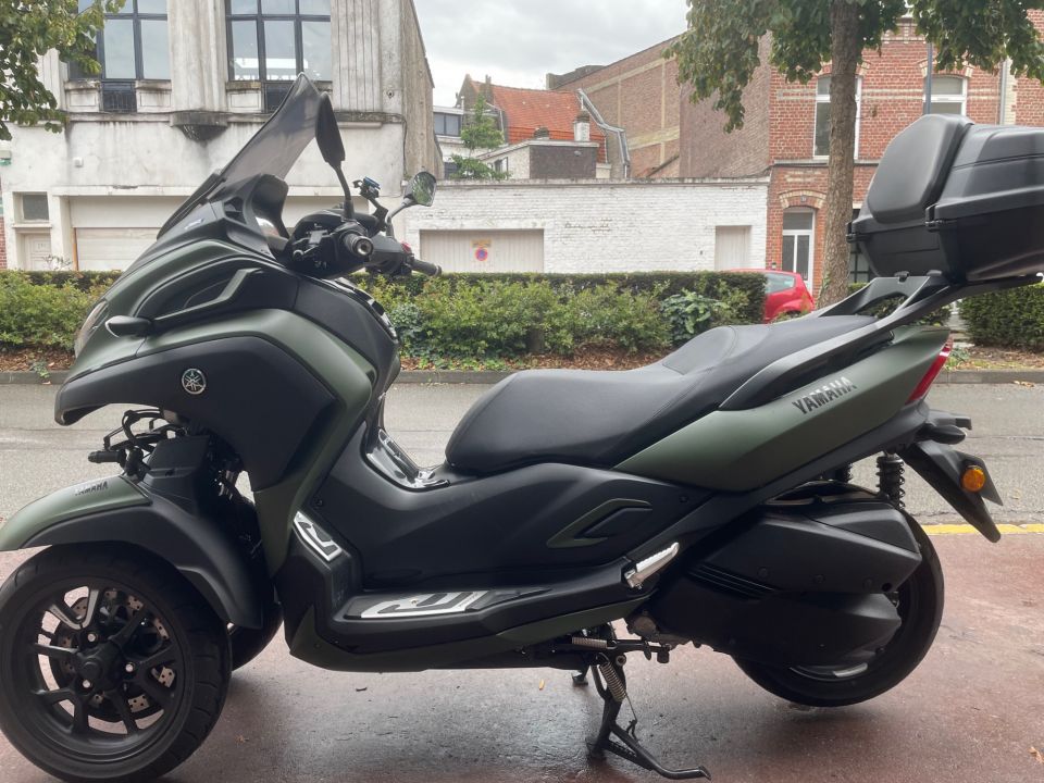 YAMAHA TRICITY 300 4