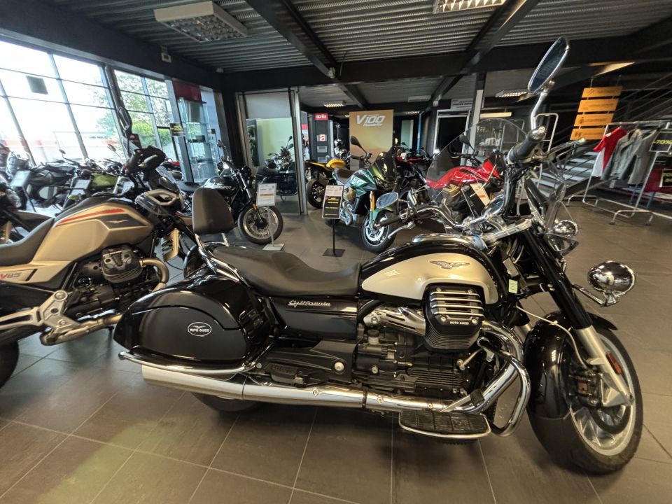 MOTO GUZZI CALIFORNIA 4