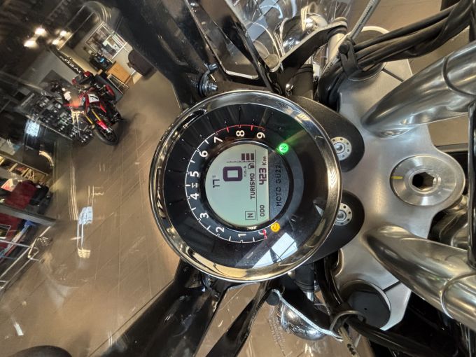 MOTO GUZZI CALIFORNIA 4