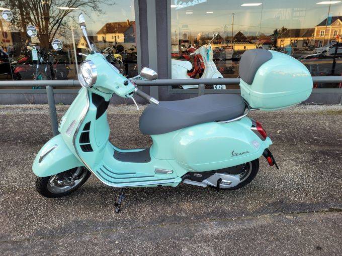 VESPA GTS 125IE SUPER 4