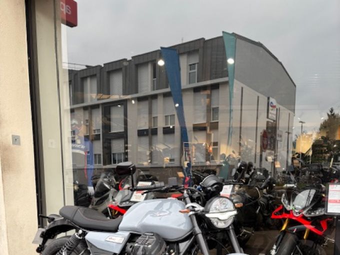 MOTO GUZZI V7 SPORT 850 4