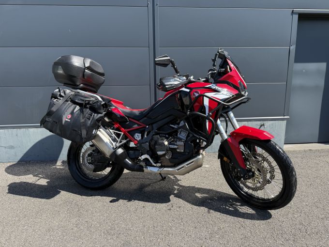 HONDA AFRICA TWIN CRF1000D DCT 4