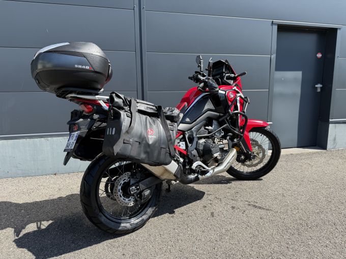 HONDA AFRICA TWIN CRF1000D DCT 4
