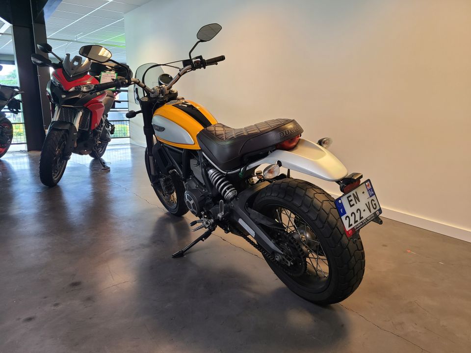 DUCATI SCRAMBLER 4