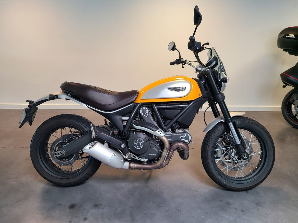 DUCATI SCRAMBLER 4