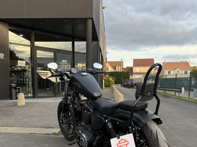 HARLEY-DAVIDSON SPORTSTER IRON 883 N  4