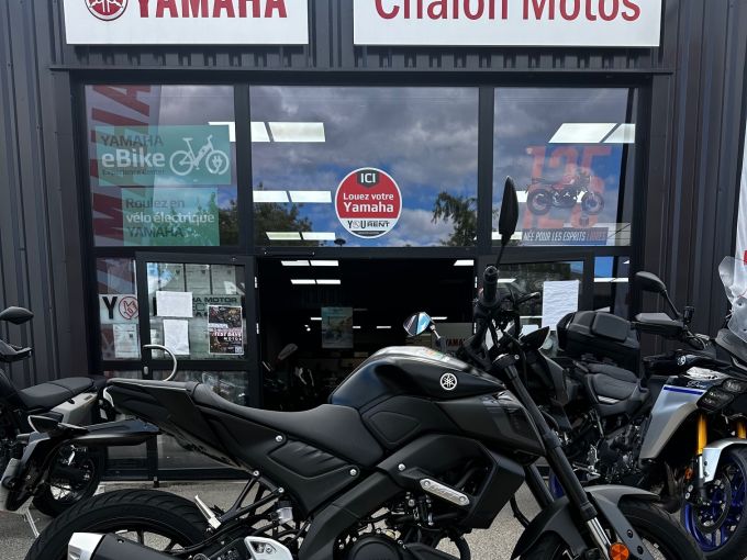 YAMAHA MT-125 ABS 4