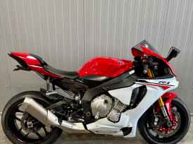 YAMAHA YZF 1000 R1 - 2016