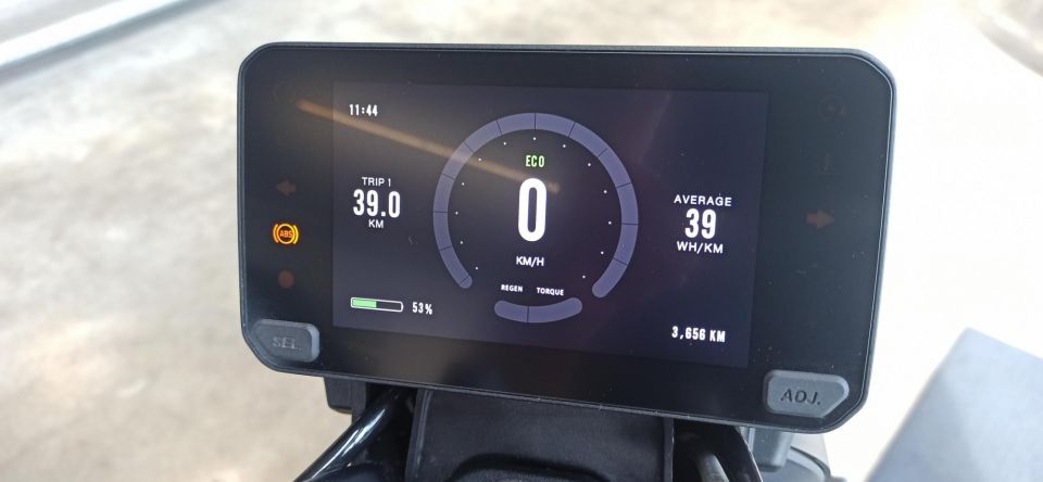 ZERO MOTORCYCLES FXE 7.2 4