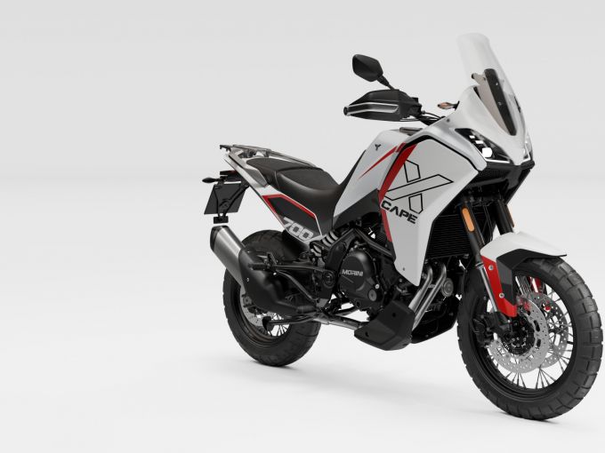 MOTO MORINI X-CAPE 700 4