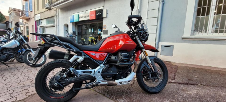 MOTO GUZZI V85 TT 850 4