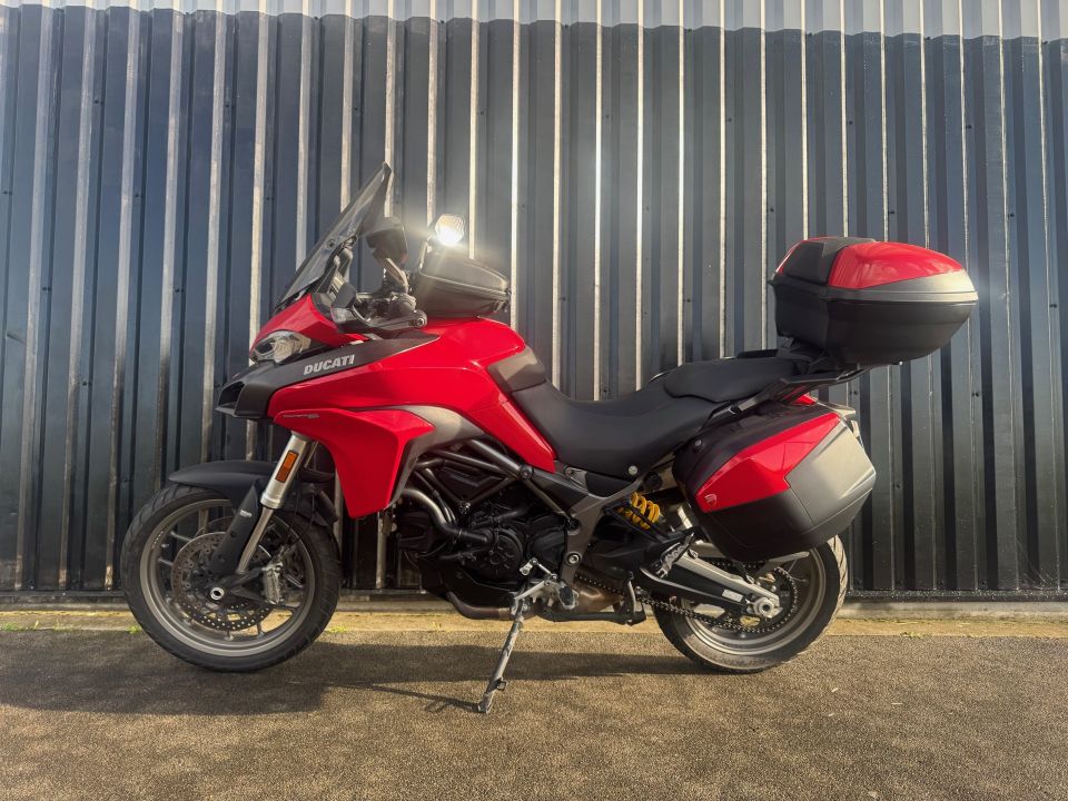 DUCATI MULTTISTRADA V2 950 4