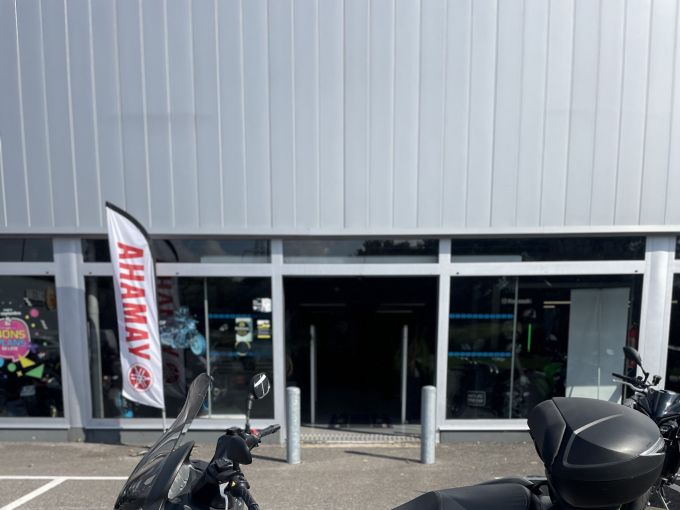 SUZUKI BURGMAN 125 4