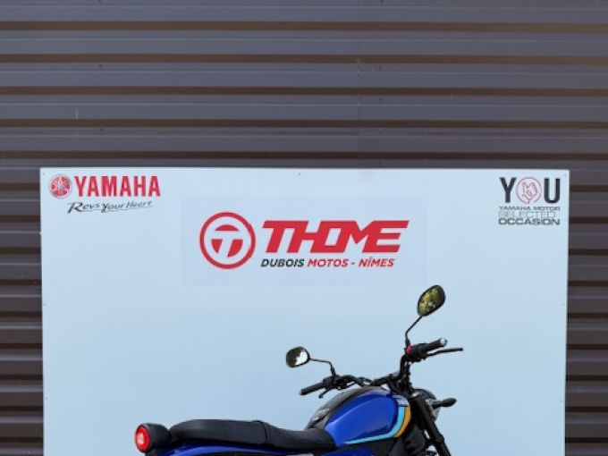 YAMAHA XSR 125 4