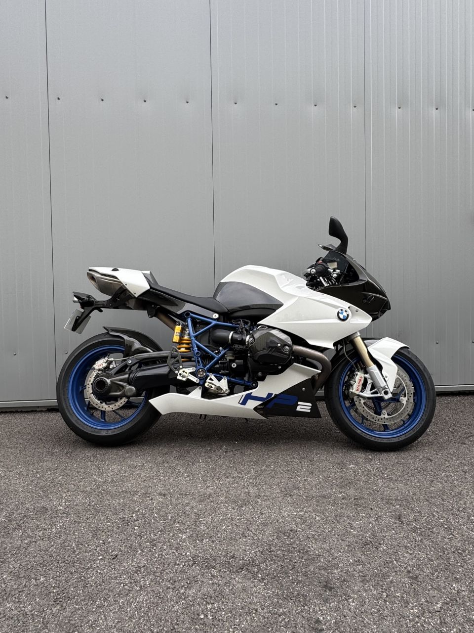 BMW HP2 SPORT 4