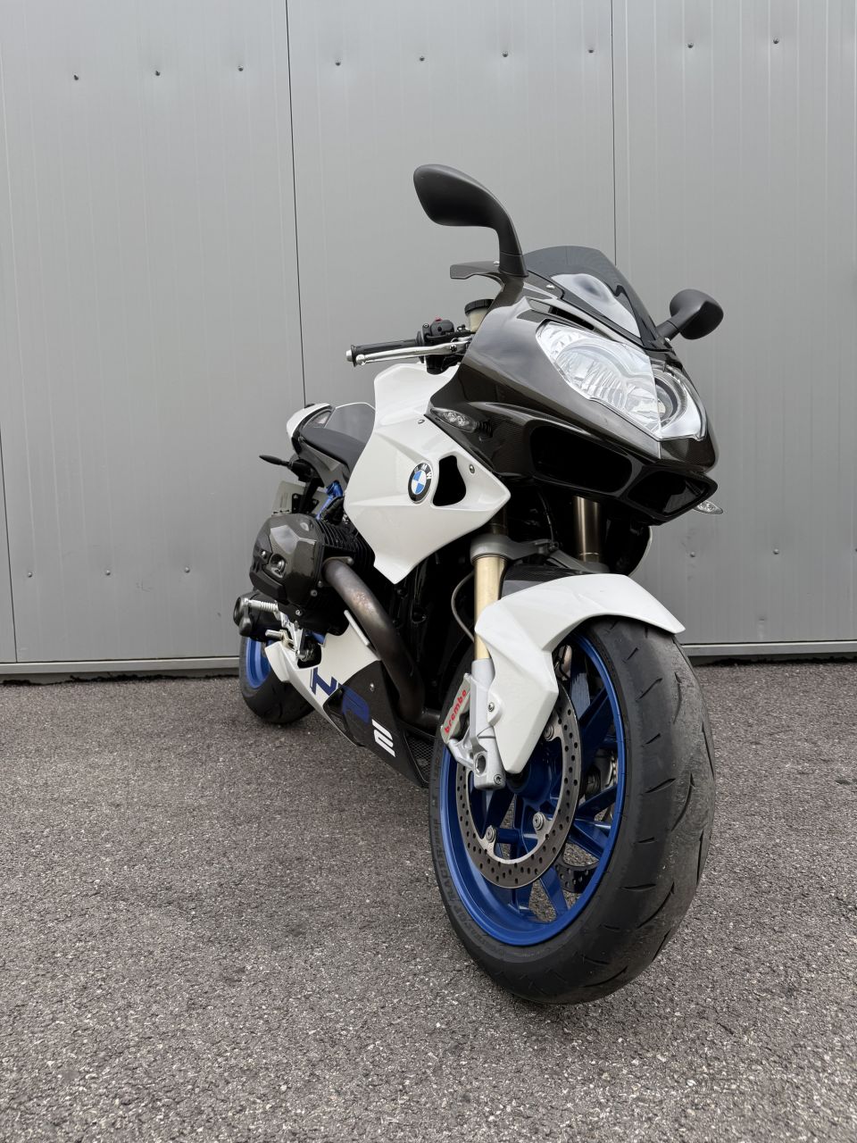 BMW HP2 SPORT 4