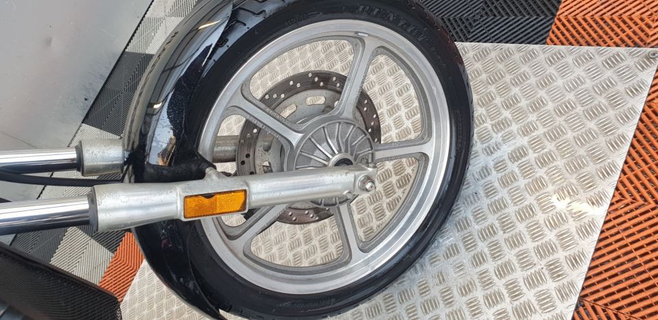 HONDA VF 750C MAGNA 4