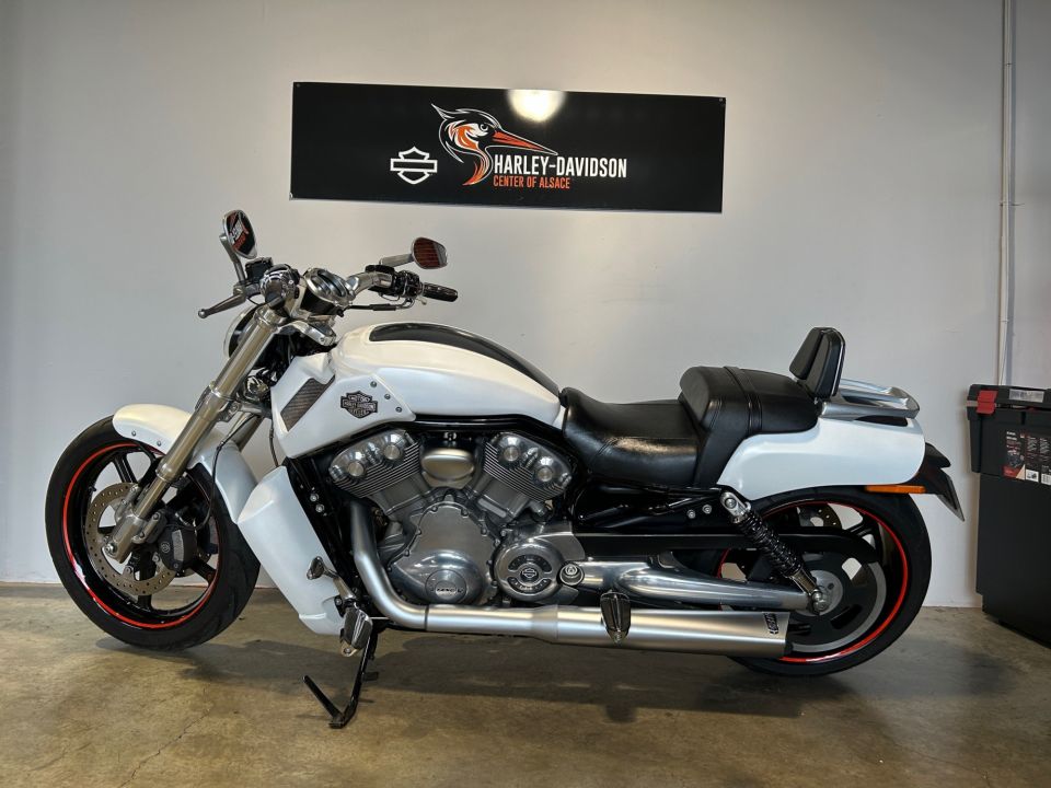 HARLEY-DAVIDSON V-ROD MUSCLE 1250 4