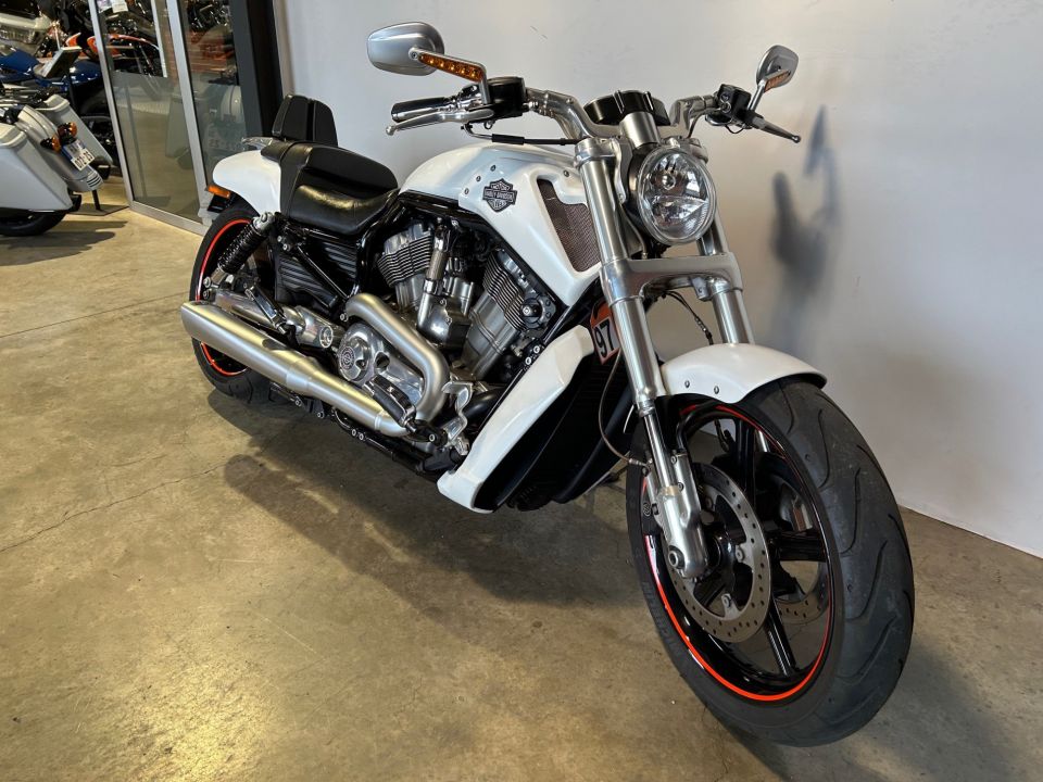HARLEY-DAVIDSON V-ROD MUSCLE 1250 4