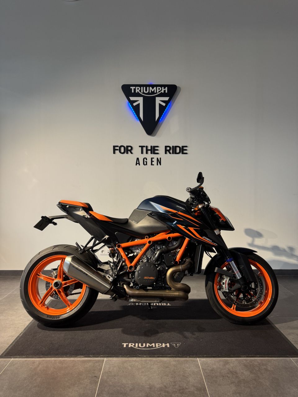 KTM 1290 SUPER DUKE R EVO 4
