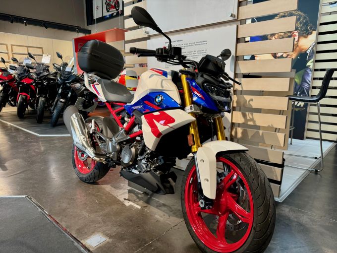 BMW G 310 R 4