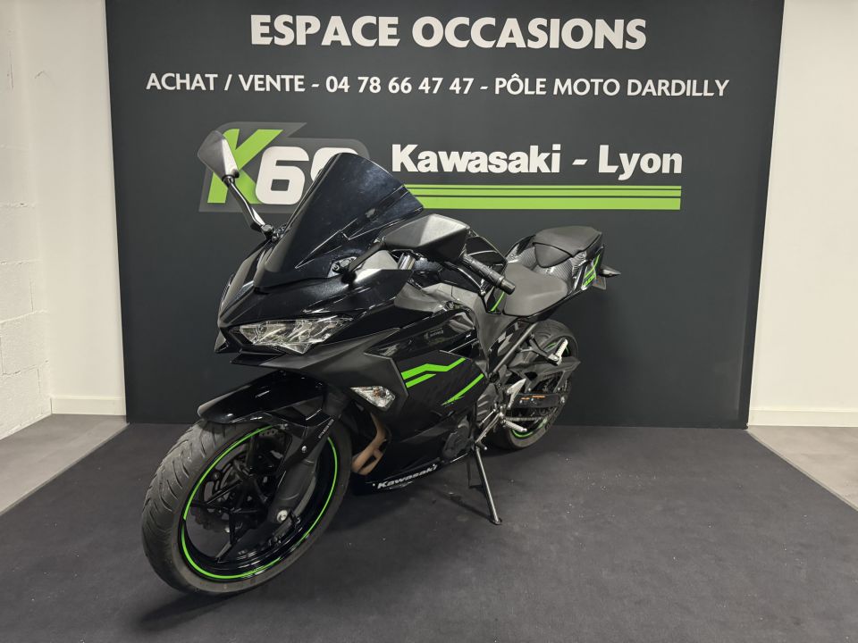 KAWASAKI NINJA 400 4