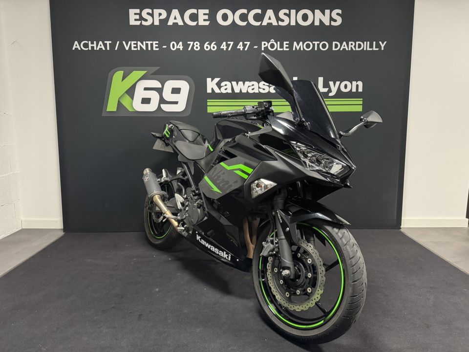 KAWASAKI NINJA 400 4