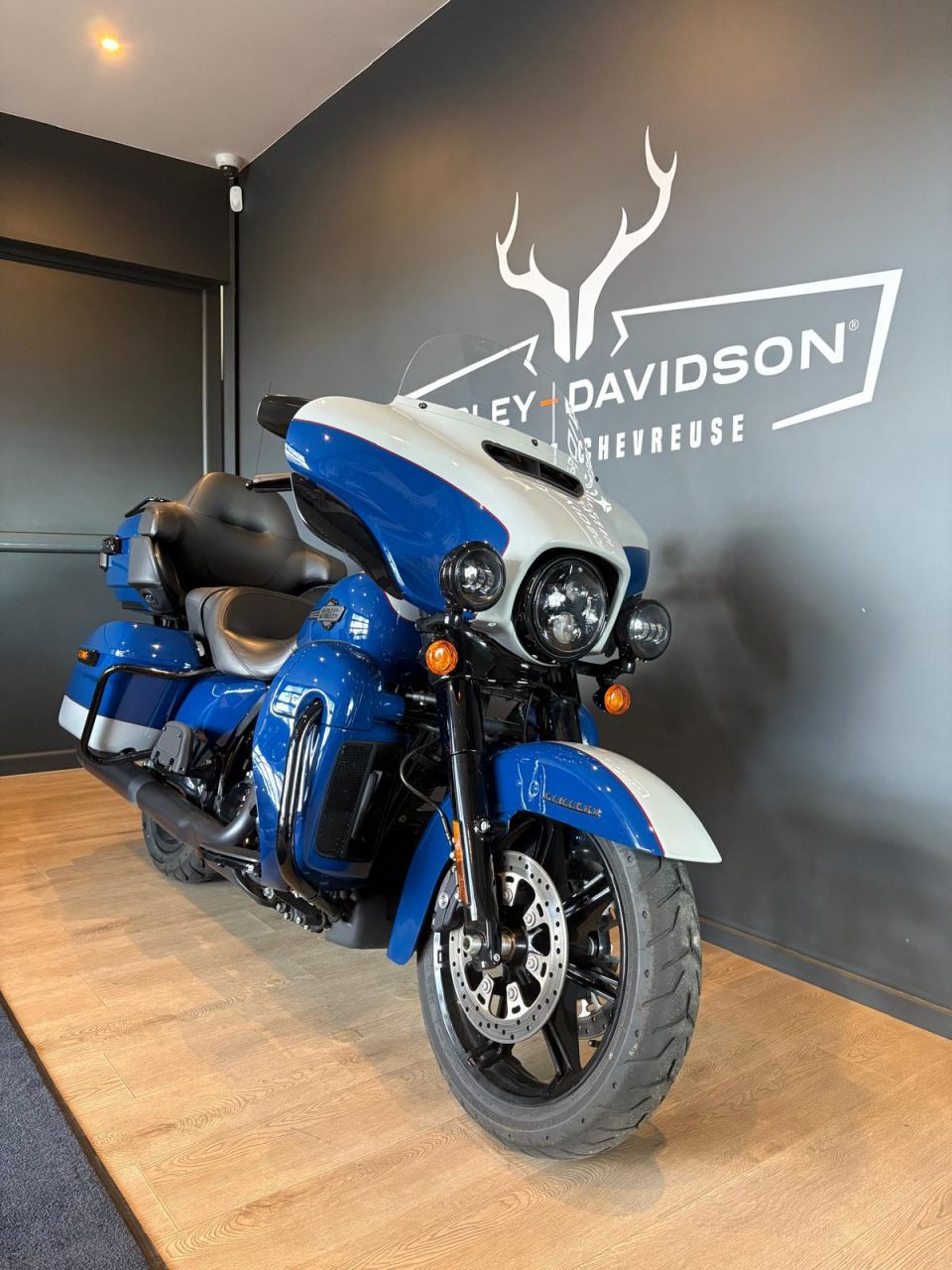 HARLEY-DAVIDSON TOURING ULTRA LIMITED 1868  4