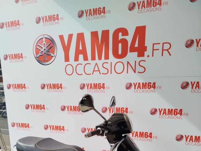 VESPA GTS SUPER 4