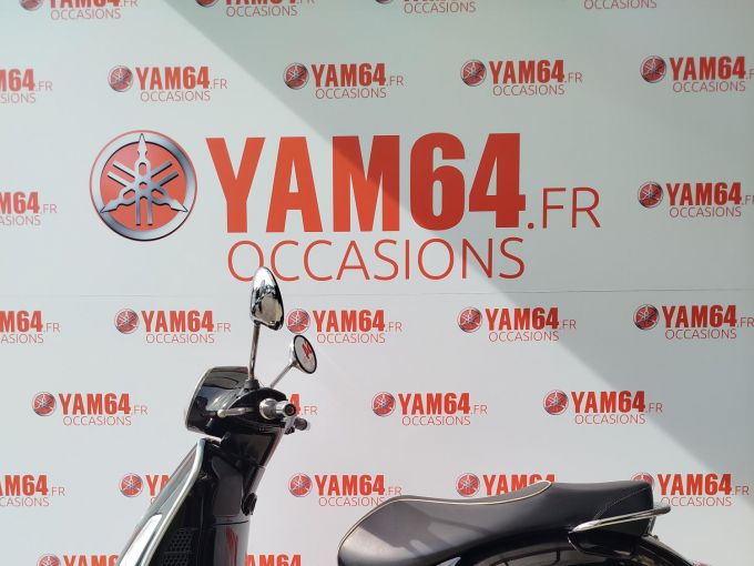 VESPA GTS SUPER 4