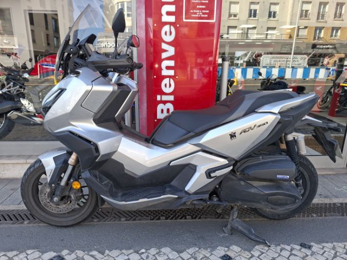 HONDA ADV 350 4