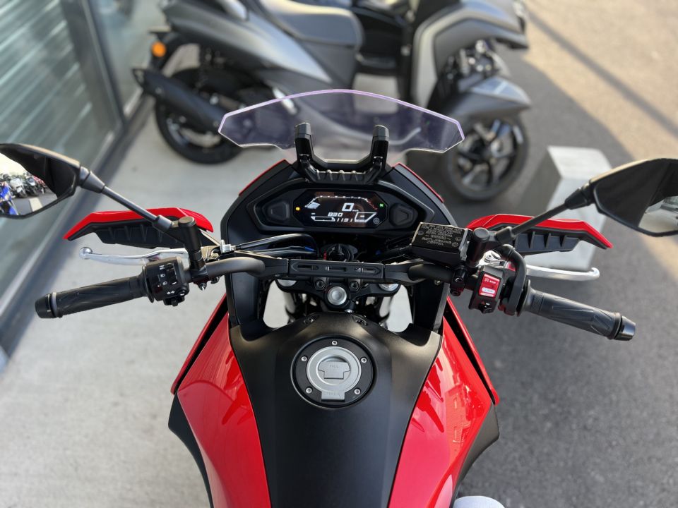 YAMAHA TRACER 7 4