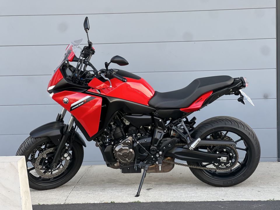 YAMAHA TRACER 7 4