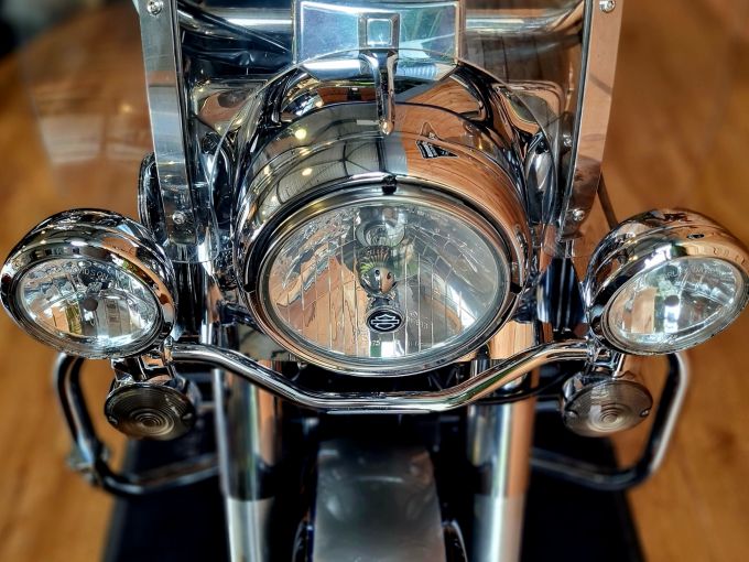 HARLEY-DAVIDSON TOURING ROAD KING 1690 CLASSIC 4