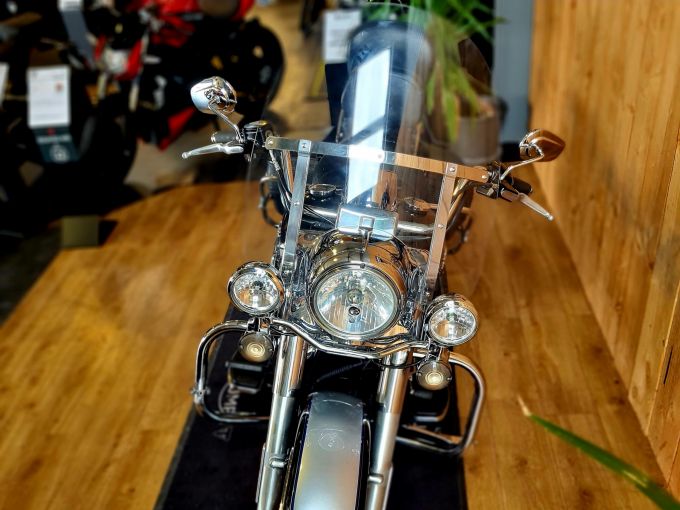 HARLEY-DAVIDSON TOURING ROAD KING 1690 CLASSIC 4