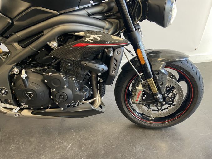 TRIUMPH SPEED TRIPLE 1050 RS 4
