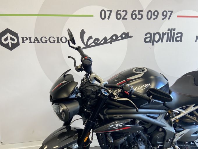 TRIUMPH SPEED TRIPLE 1050 RS 4