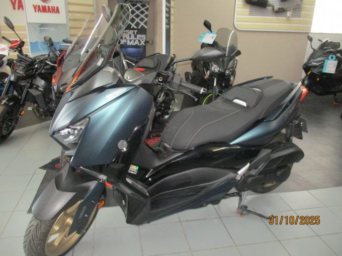 YAMAHA XMAX 125 TECH MAX 4