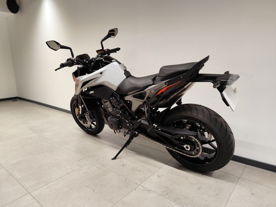 KTM 790 DUKE ABS 4
