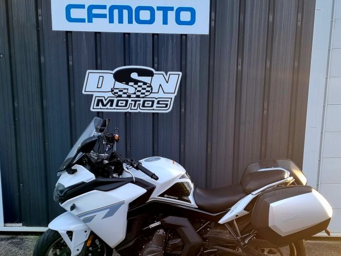 CF MOTO 650 GT 4