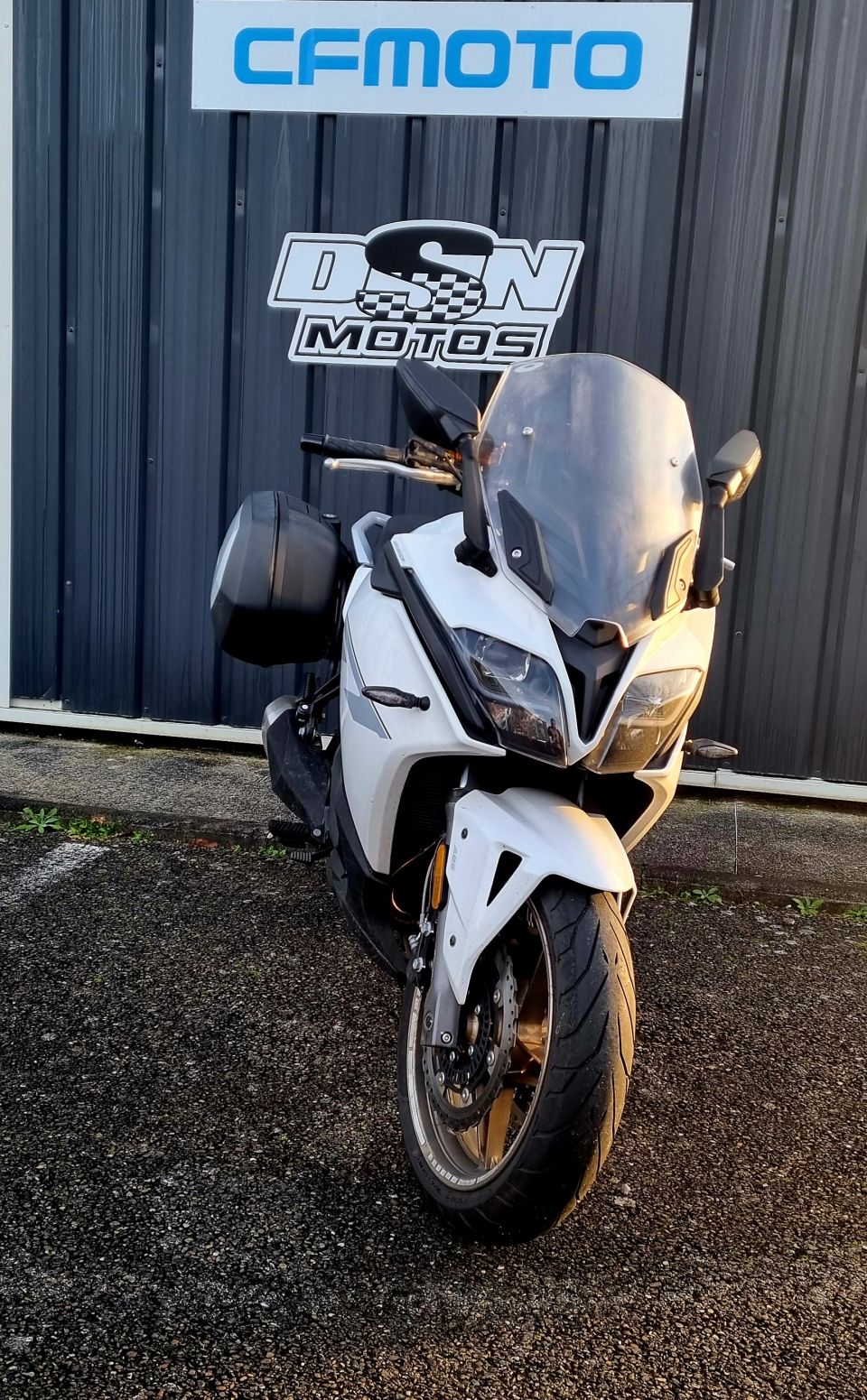 CF MOTO 650 GT 4