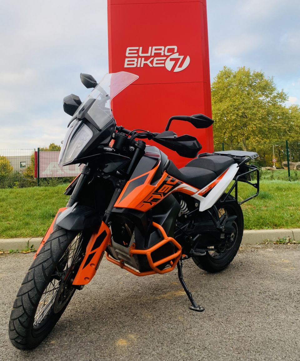 KTM 790 ADVENTURE 4