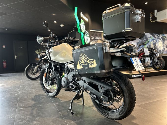 ROYAL ENFIELD HIMALAYAN 450 4