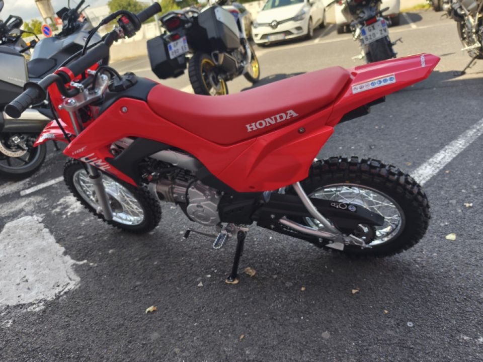 HONDA CRF 110 R 4