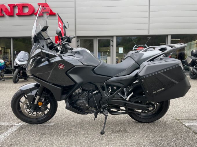 HONDA NT1100 4